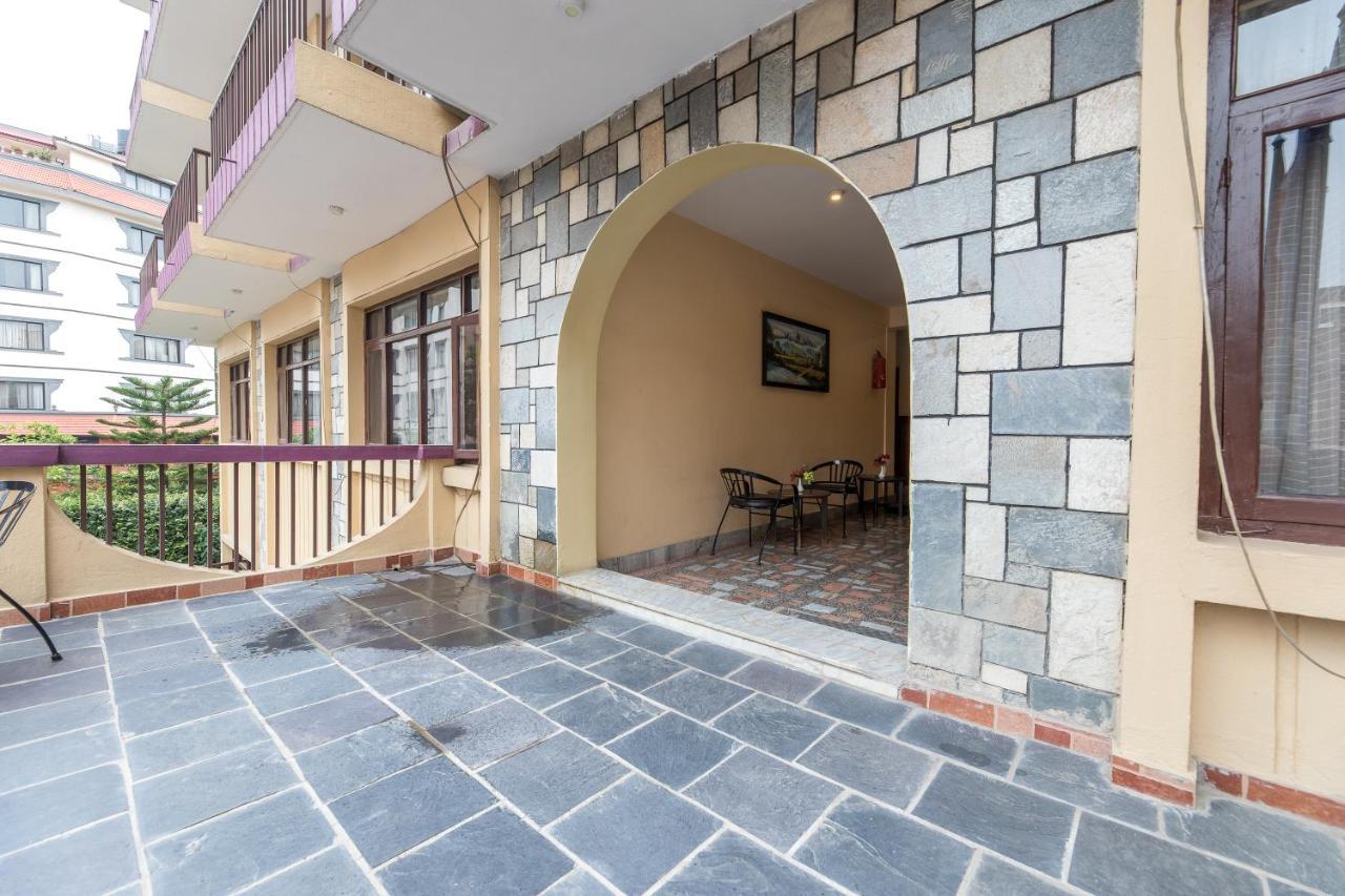 Hotel Thamel Катманду Экстерьер фото