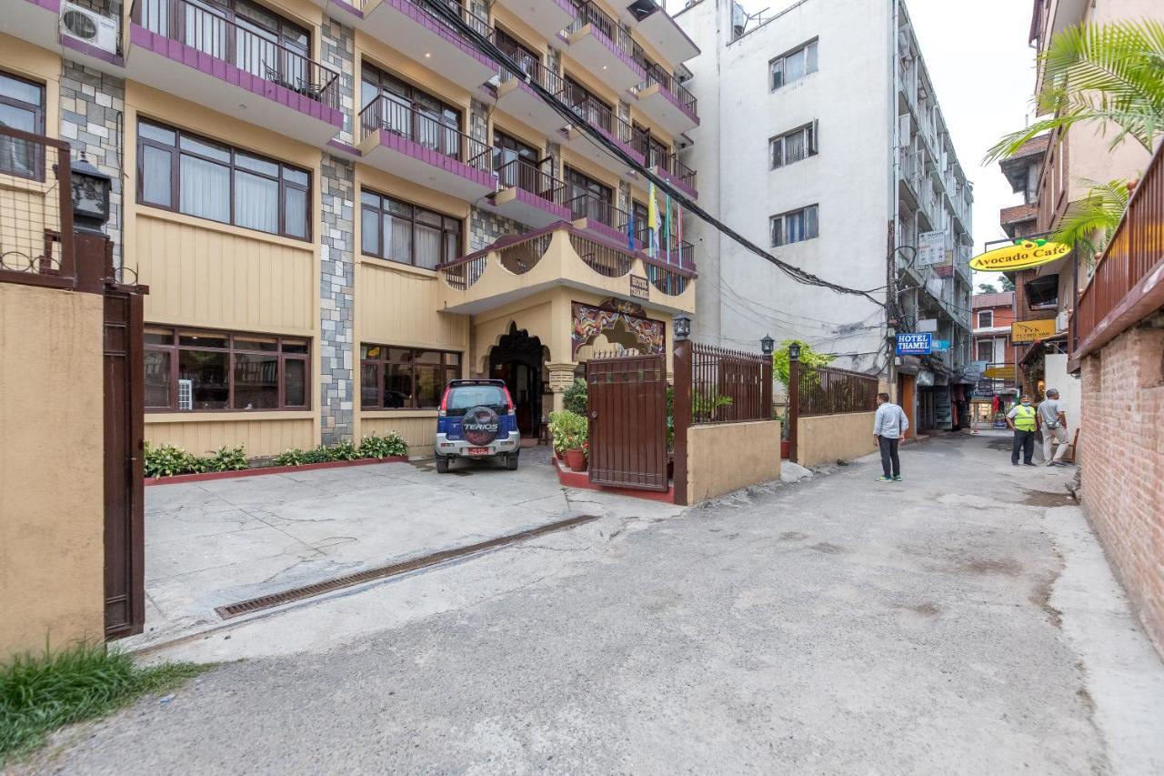 Hotel Thamel Катманду Экстерьер фото
