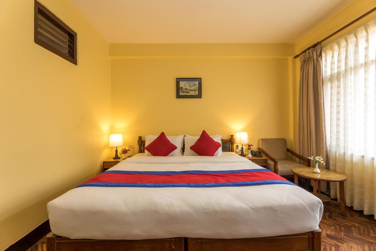 Hotel Thamel Катманду Экстерьер фото